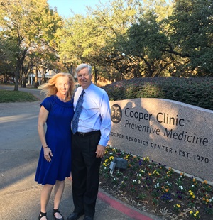 Dean Knehans visits Cooper Clinic in Dallas
