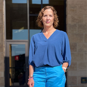 Allied Health Alumna and Cancer Survivor Serves Other Cancer Survivors