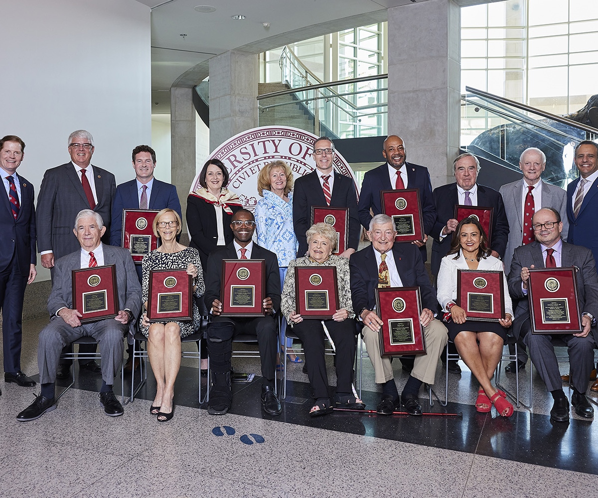 Professor Emeritus Martha Ferretti, PT, MPH, FAPTA, Receives 2023 Regents’ Alumni Award