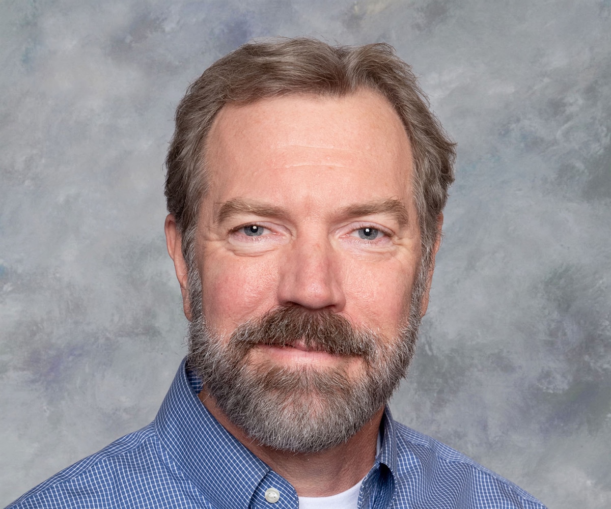 Dr. Ken Randall Earns Prestigious State Award